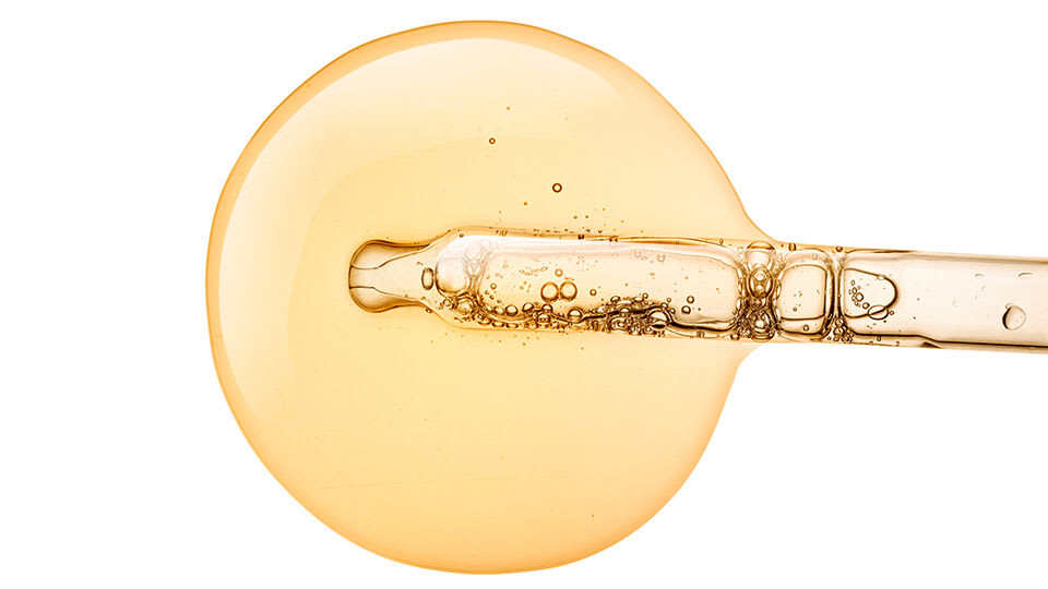 Retinol with dropper tool