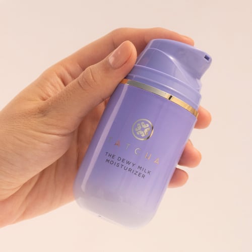 The Dewy Skin Cream Replenishing and Plumping Moisturizer